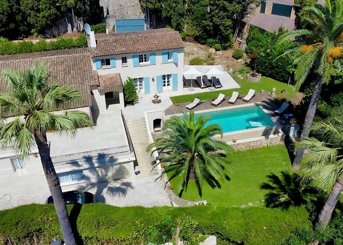 Ref 2135 - - For Rent Villa *