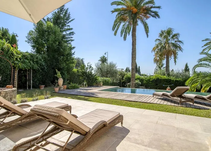 فيلة Ref 2135 - - For Rent