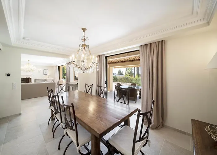 فيلة Ref 2135 - - For Rent